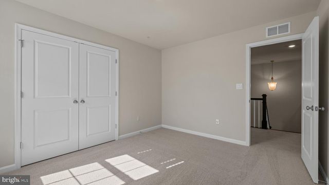 6 COMES RIDGE CT, Rosedale, MD 21237