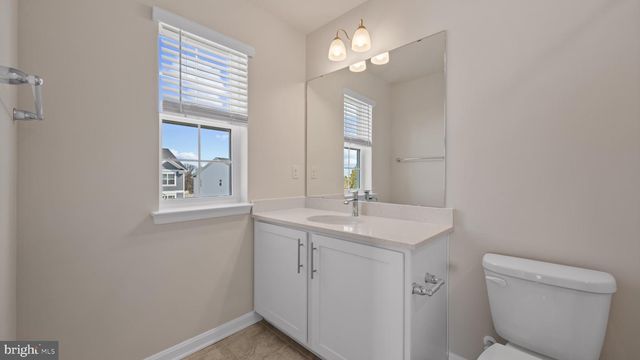 6 COMES RIDGE CT, Rosedale, MD 21237