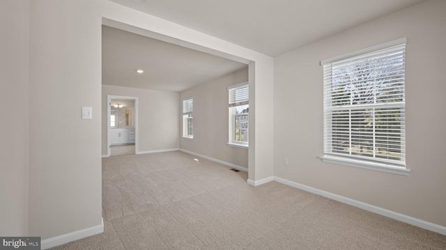 6 COMES RIDGE CT, Rosedale, MD 21237