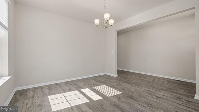 6 COMES RIDGE CT, Rosedale, MD 21237