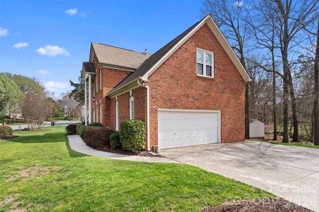 2000 NW Stoney Creek Drive, Concord, NC 28027