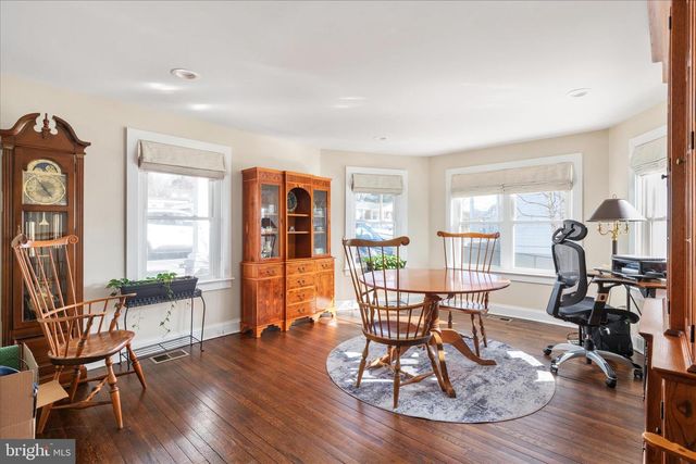 445 ASH ST, Strasburg, VA 22657