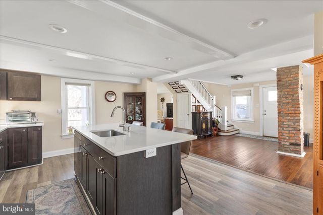 445 ASH ST, Strasburg, VA 22657