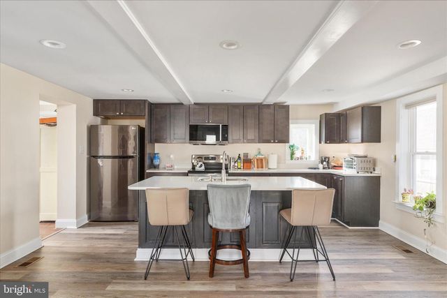 445 ASH ST, Strasburg, VA 22657