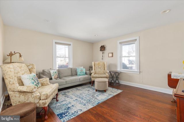 445 ASH ST, Strasburg, VA 22657