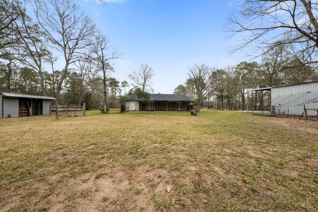 353 Wild Oak Drive, Huffman, TX 77336