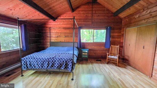 3548 RIDGE RD, Glen Rock, PA 17327