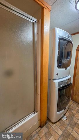 3548 RIDGE RD, Glen Rock, PA 17327