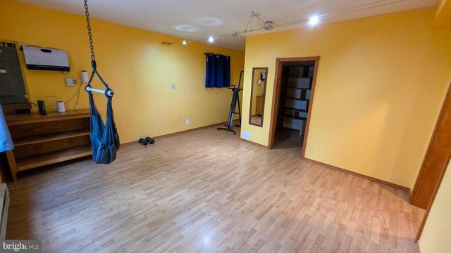 3548 RIDGE RD, Glen Rock, PA 17327