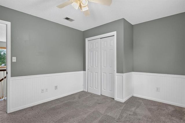 1037 SW Sunflower Drive, Lee's Summit, MO 64081