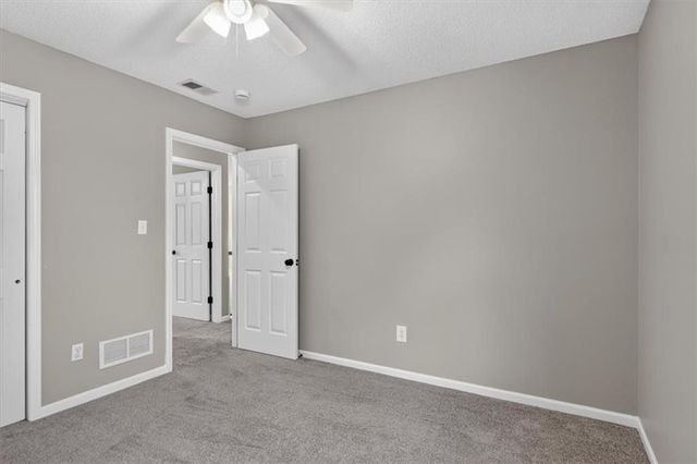 1037 SW Sunflower Drive, Lee's Summit, MO 64081