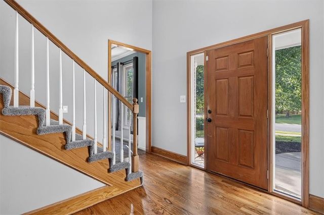 1037 SW Sunflower Drive, Lee's Summit, MO 64081