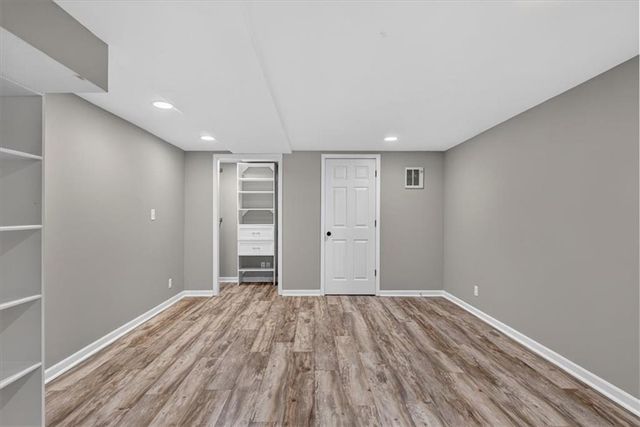1037 SW Sunflower Drive, Lee's Summit, MO 64081