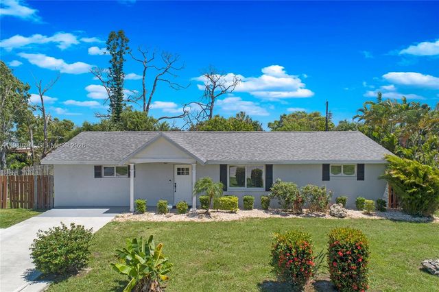 11450 Heidi Lee Lane, Fort Myers, FL 33098