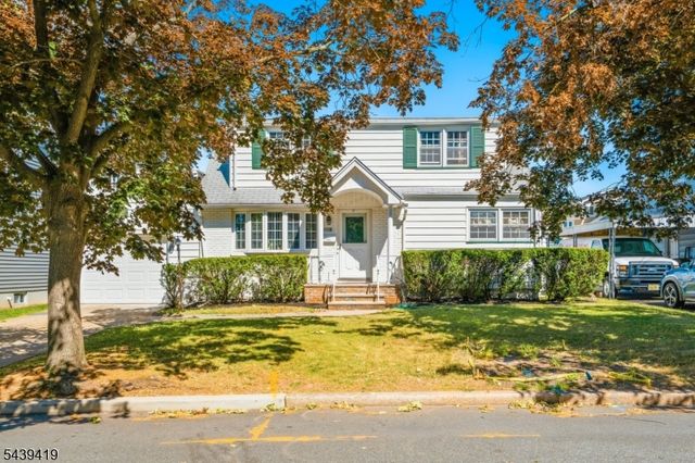 1118 Stockton Rd, Linden City, NJ 07036