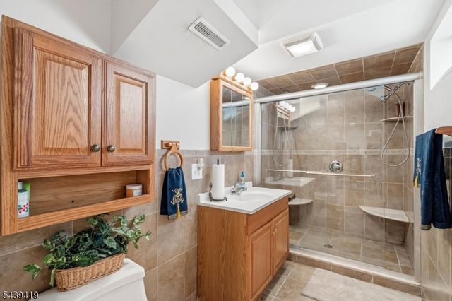1118 Stockton Rd, Linden City, NJ 07036