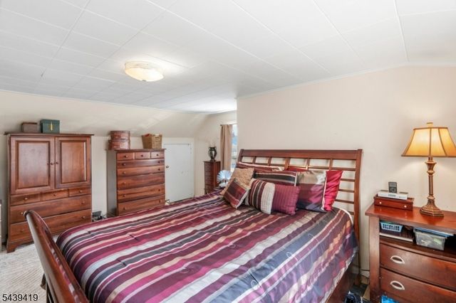 1118 Stockton Rd, Linden City, NJ 07036