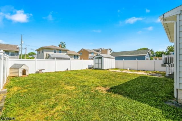 1118 Stockton Rd, Linden City, NJ 07036
