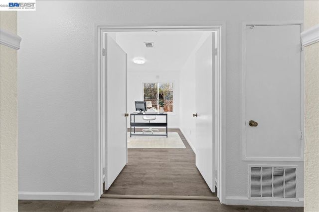 176 Bedford, Hercules, CA 94547