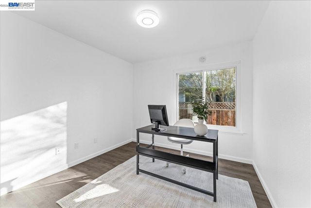 176 Bedford, Hercules, CA 94547