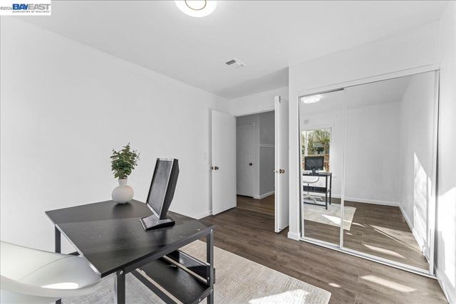 176 Bedford, Hercules, CA 94547