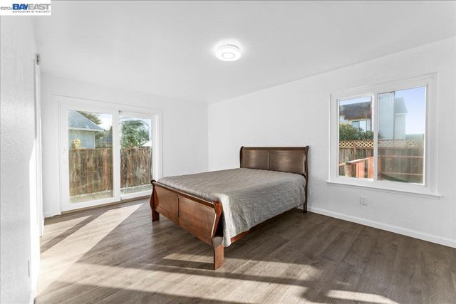 176 Bedford, Hercules, CA 94547