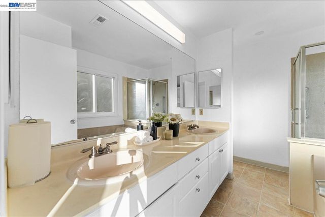 176 Bedford, Hercules, CA 94547