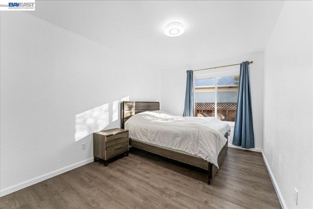 176 Bedford, Hercules, CA 94547