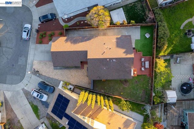 176 Bedford, Hercules, CA 94547