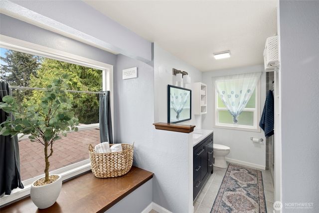 3530 24th Avenue SE, Puyallup, WA 98374
