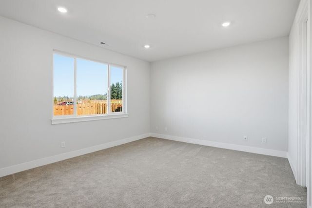 755 Weaver Drive E, Enumclaw, WA 98022