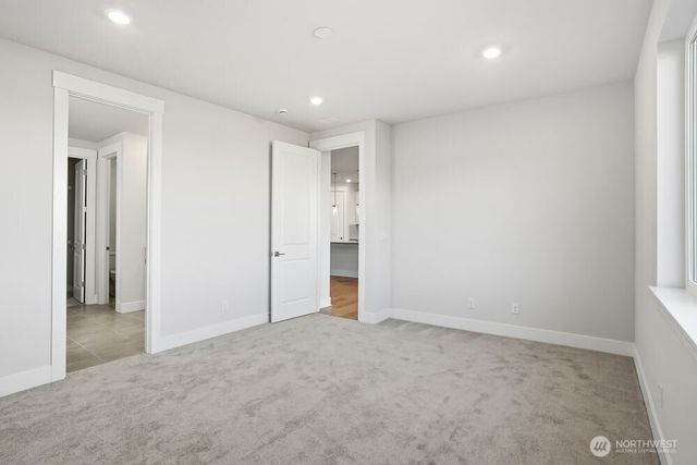 755 Weaver Drive E, Enumclaw, WA 98022