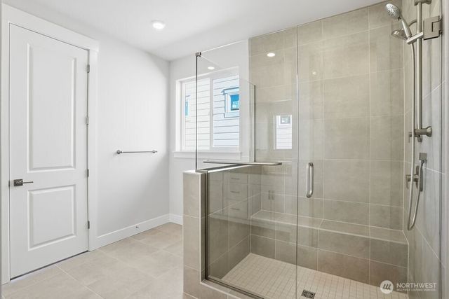 755 Weaver Drive E, Enumclaw, WA 98022