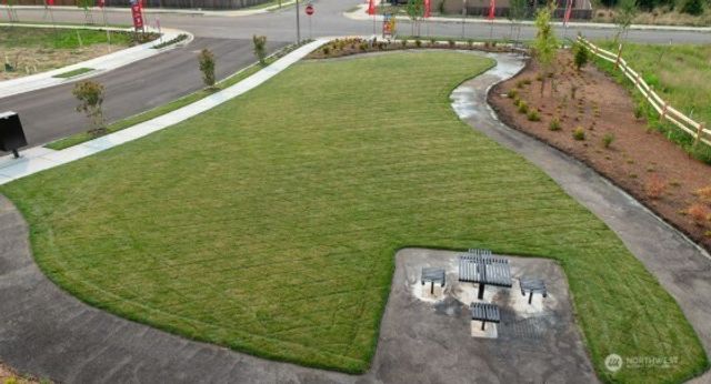 755 Weaver Drive E, Enumclaw, WA 98022