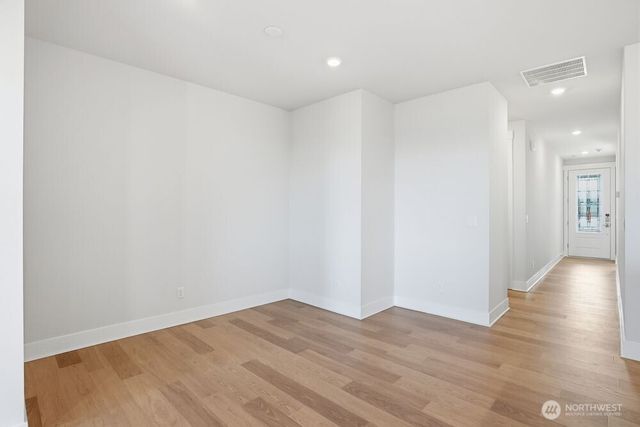 755 Weaver Drive E, Enumclaw, WA 98022