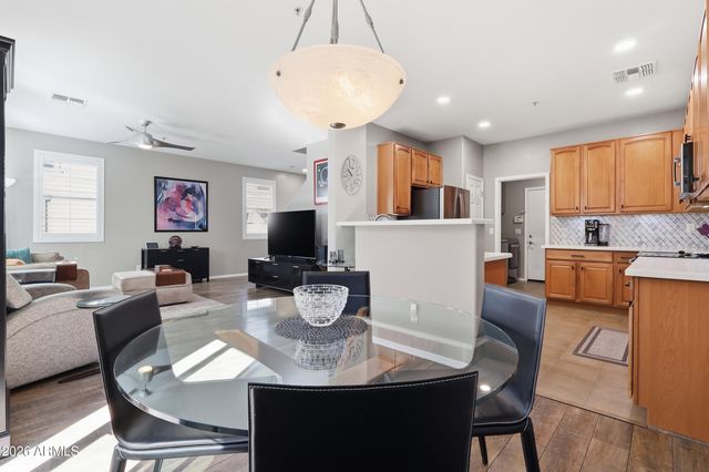 3021 E DARROW Street, Phoenix, AZ 85042