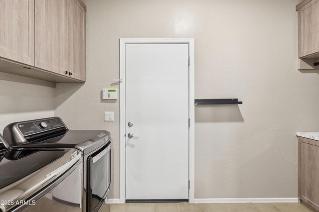 3021 E DARROW Street, Phoenix, AZ 85042