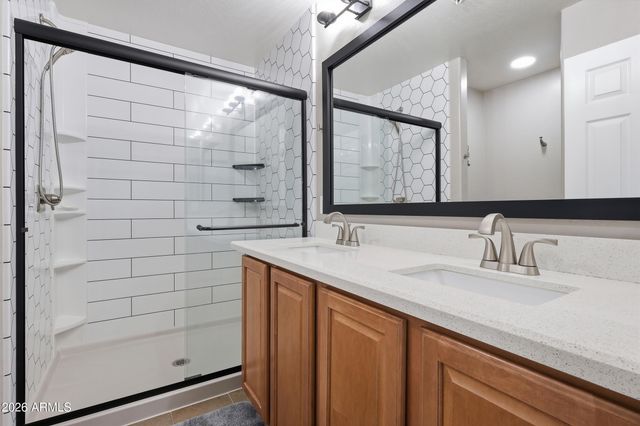 3021 E DARROW Street, Phoenix, AZ 85042