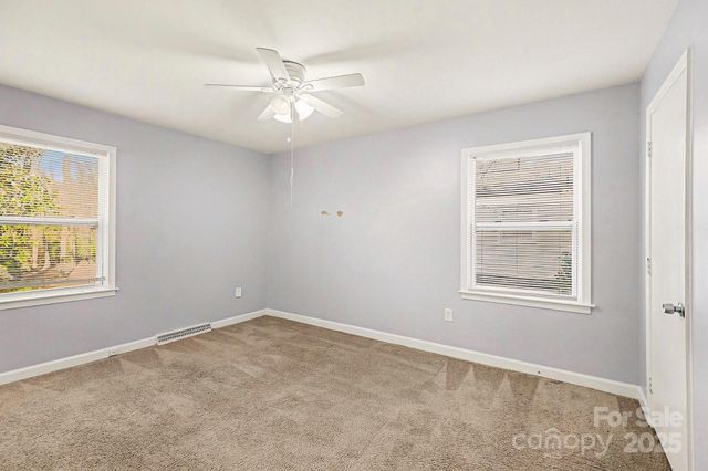 6520 Farmingdale Drive, Charlotte, NC 28212