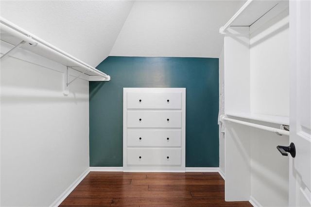 1425 Woodbury Drive, Liberty, MO 64068