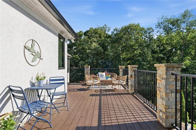 1425 Woodbury Drive, Liberty, MO 64068