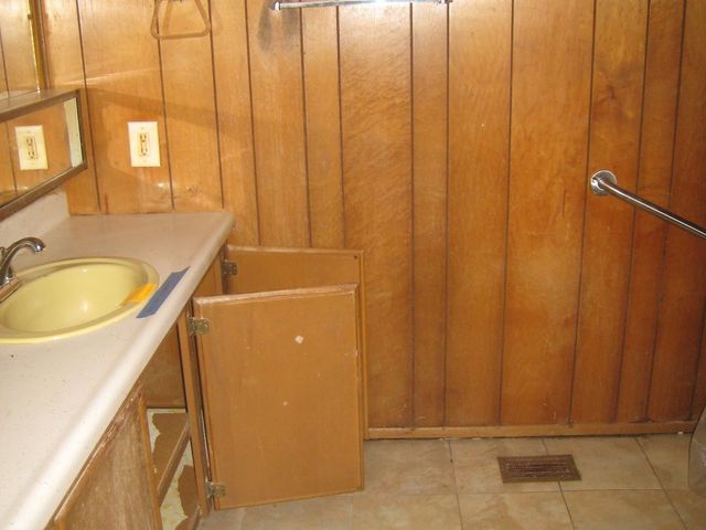 2713 ECHO Lane, Erie, PA 16506