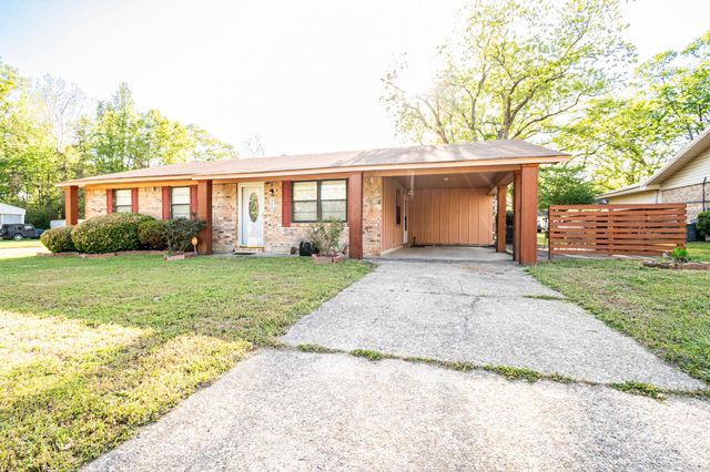 400 N Pine St, Junction City, AR 71749
