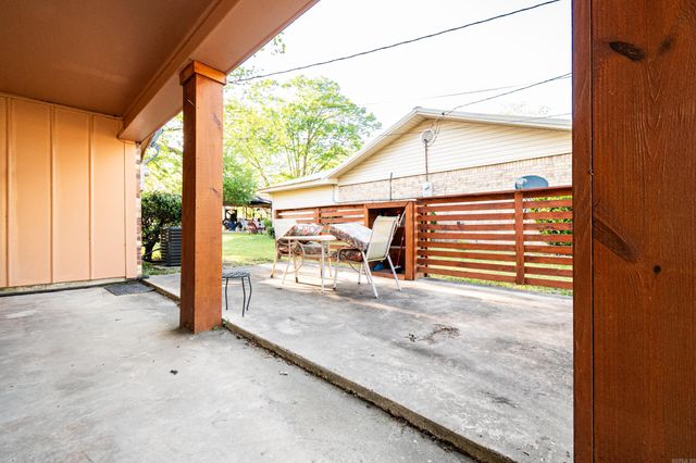 400 N Pine St, Junction City, AR 71749