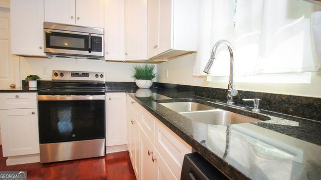 899 E Doyle Street, Toccoa, GA 30577