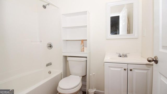 899 E Doyle Street, Toccoa, GA 30577