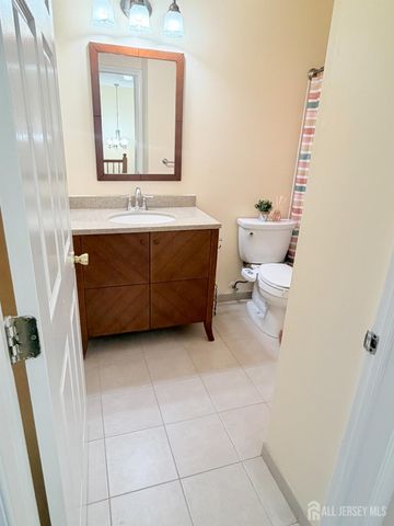 19 Gallop Lane, Franklin Twsp, NJ 08873
