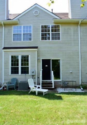 19 Gallop Lane, Franklin Twsp, NJ 08873