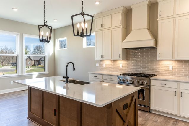 738 Man O'War Boulevard, Union, KY 41091
