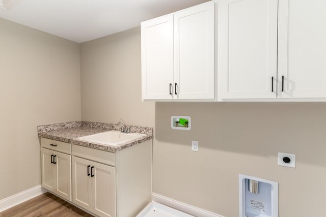 738 Man O'War Boulevard, Union, KY 41091